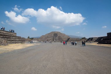 Piramit teotihuacan ayın