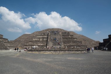Piramit teotihuacan ayın