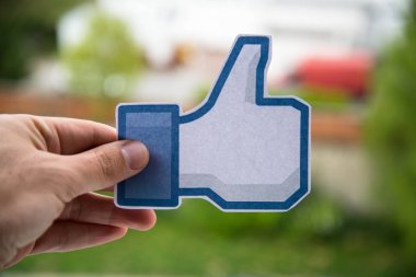 Facebook gibi kağıt üzerinde