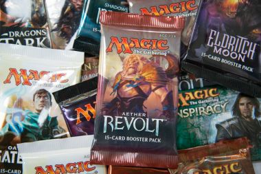 Magic Gathering Booster Aether isyanı ile ön paketleri