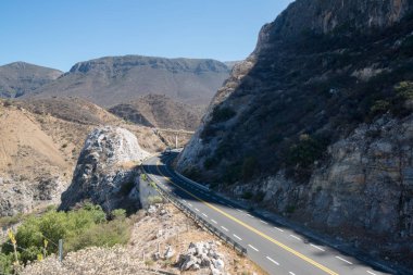 Oaxaca, Meksika için dağ yolu