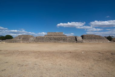 Monte Alban Arkeolojik Sit
