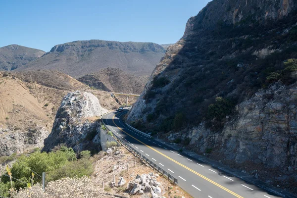 Bergweg in Oaxaca, Mexico — Stockfoto