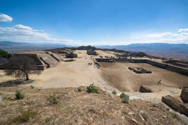 Sitio arqueológico de Monte Alban — Foto de Stock