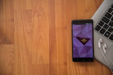 Etihad airways uygulama smartphone cep telefonu ile