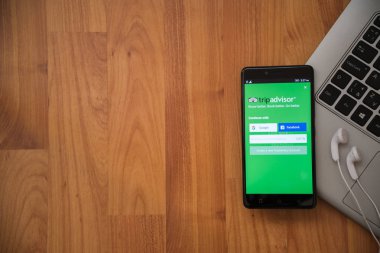 TripAdvisor uygulama smartphone cep telefonu ile
