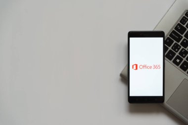 Office 365 smartphone ekranında