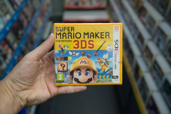 Super Mario Maker videojuego en Nintendo 3DS — Foto de Stock