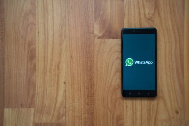 Whatsapp logo smartphone cep telefonu ile