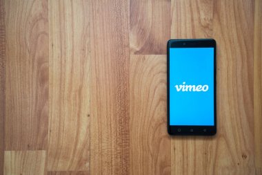 Smartphone üzerinde Vimeo logo