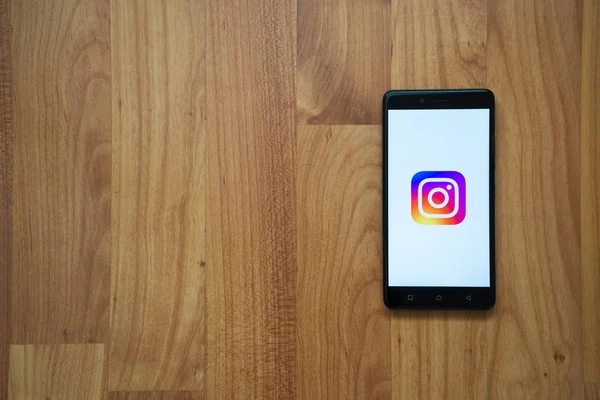 Smartphone Instagram logo