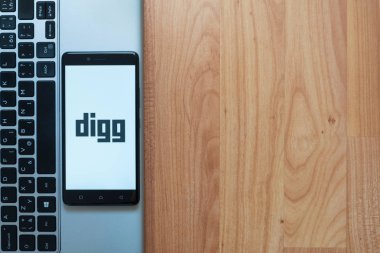 Smartphone logosuna Digg