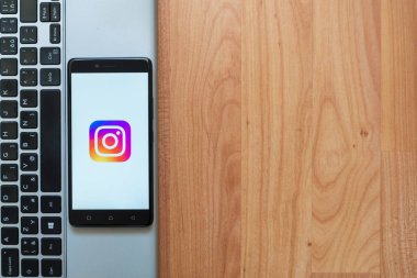 Smartphone Instagram logo