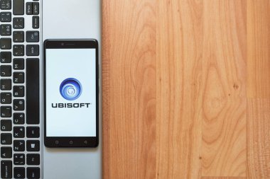 Ubisoft logo smartphone cep telefonu ile