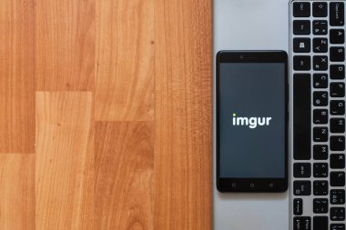 Imgur smartphone ekranında