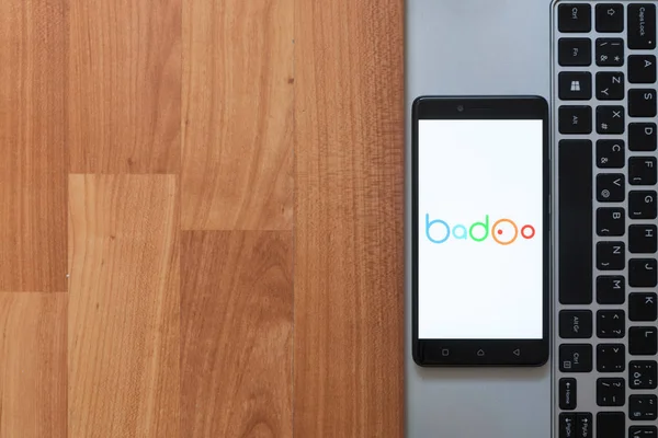 Badoo smartphone ekranında