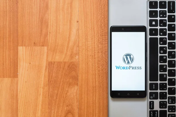 WordPress smartphone ekranında