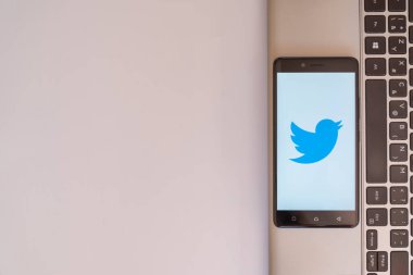 Smartphone logosuna heyecan