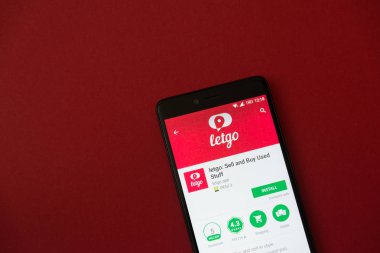 Los Angeles, 11 Aralık 2017: Smartphone engelleyebiliyordum uygulama Google ile oynamak mağaza kırmızı zemin üzerine