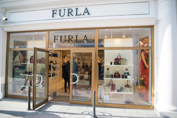 Парндорф Австрия Февраля 2018 Года Магазин Furla Парндорфе Австрия Furla — стоковое фото