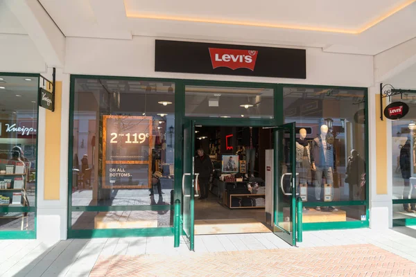 Парндорф Австрия Февраля 2018 Года Levis Store Parndorf Австрия Levi — стоковое фото