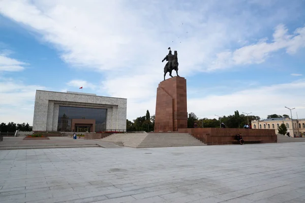 Bishkek Kyrgyzstan Circa August 2019 State History Museum Manas Statue — Stock Photo, Image