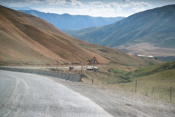 Road Trip Osh Kyrgyzstan Tajikistan Pamir Highway — Stok fotoğraf