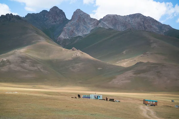 Roadtrip Von Kirgisistan Nach Tadschikistan Über Die Pamirautobahn — Stockfoto