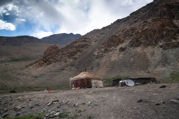 Pamirautobahn Tadschikistan August 2019 Jurten Pamirgebirge Tadschikistan — Stockfoto