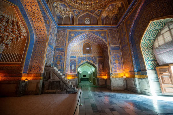 Samarcanda Uzbekistán Circa Septiembre 2019 Interior Mezquita Madraza Tilla Kari — Foto de Stock