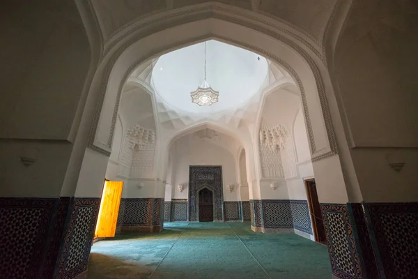 Samarcanda Uzbekistán Alrededor Septiembre 2019 Interior Necrópolis Histórica Mausoleos Shakhi — Foto de Stock