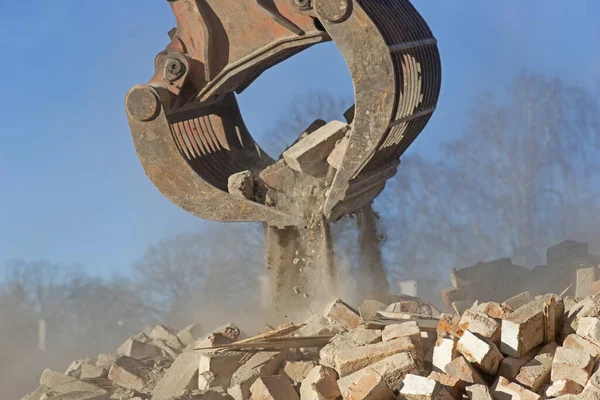 Gros Plan Pelle Briques Levage Machine Autres Débris Sur Chantier — Photo