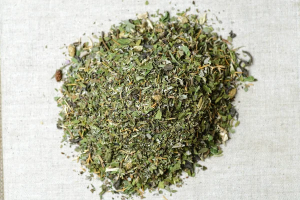 Зеленые чайные листья — стоковое фото