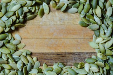 Ahşap tahtaüzerinde Domates