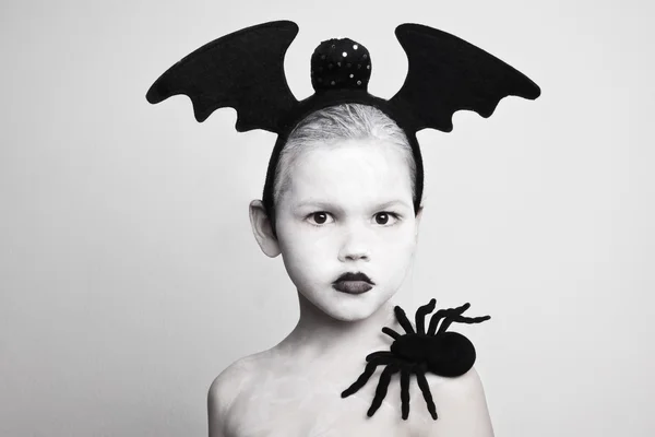 Portret van een meisje met spin, — Stockfoto