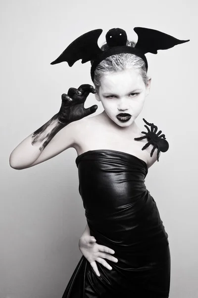Küçük kız cadı kostüm — Stok fotoğraf