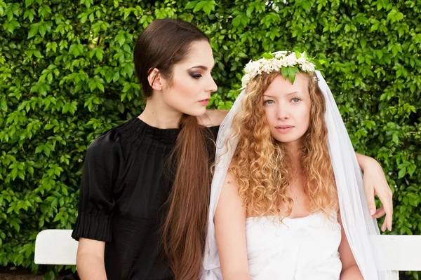 Casamento entre duas mulheres — Fotografia de Stock