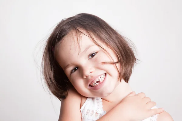 Dítě vynechána první mléčný zub — Stock fotografie