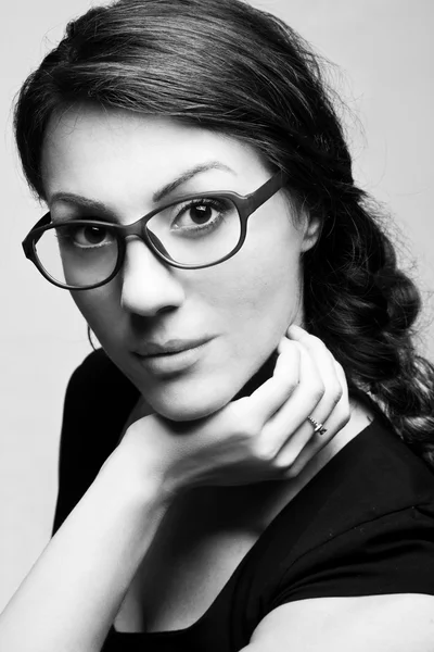 Портрет жінки в окулярах — стокове фото