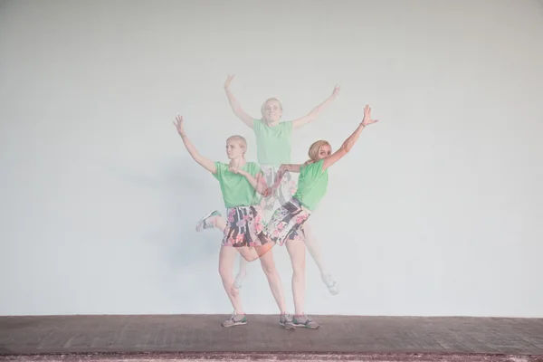 Sequências de mulher em dança — Fotografia de Stock