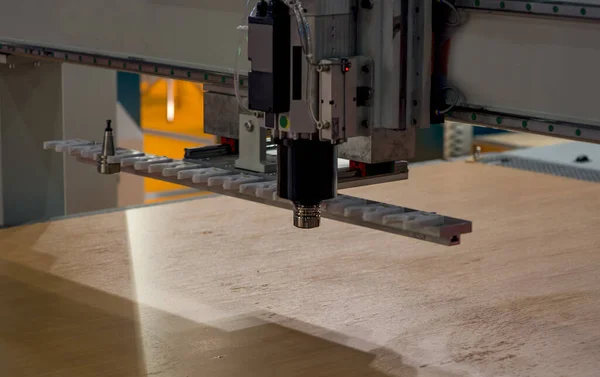 Cnc milling machine, wood processing — Zdjęcie stockowe
