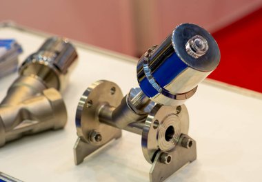 CNC makine ile yapılan özel öğütülmüş makine bölümü
