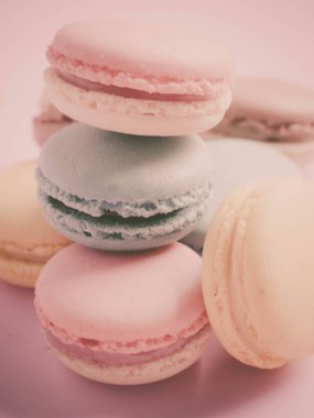 Makarnalar pastel tarzında atıştırmalık. Boş zaman için tatlı bir tatlı.