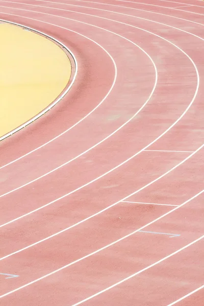 çalışan spor alanı