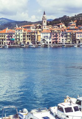 Liguria 'daki antik Imperia Oneglia Limanı