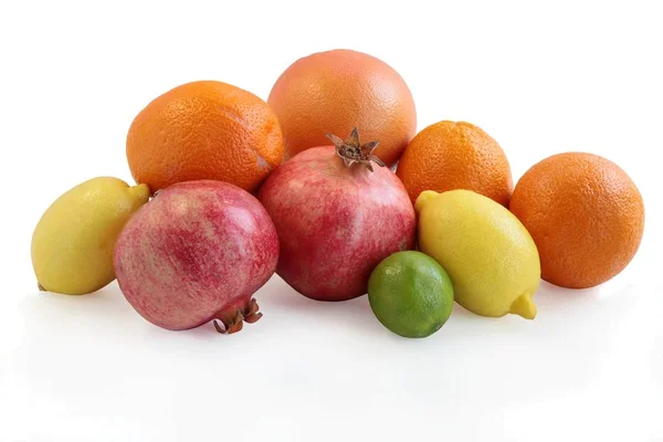 Tasty,juicy mediterranean fruits — Stock Photo, Image