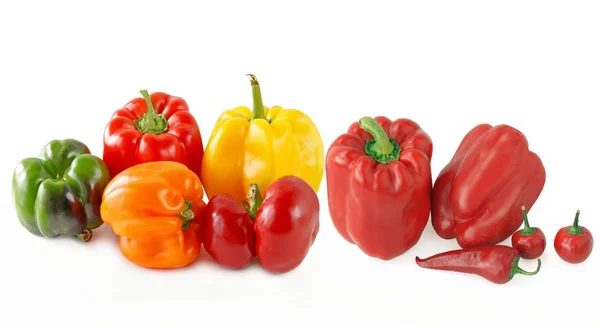 Buntes Gemüse Als Gesunde Vegetarische Kost — Stockfoto