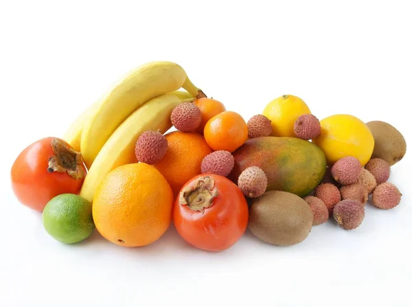 Różne Wielokolorowe Smaczne Owoce Tropikalne — Zdjęcie stockowe