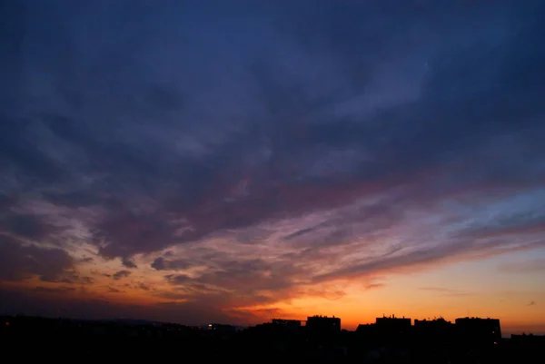 色彩斑斓的天空和日落景象 — 图库照片