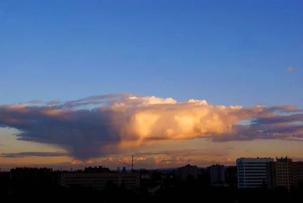 Himmel Bunte Wolken Als Malerische Abendlandschaft — Stockfoto